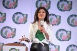 Shilpa Shetty spark a debate at Ariel - Is laundry only a woman